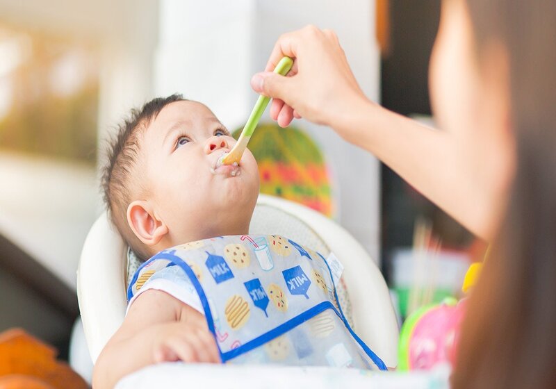 day-tre-6-thang-tuoi dạy trẻ 6 tháng tuổi